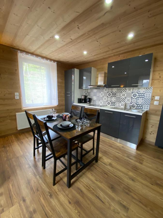 Les Chalets Bambi & Jacuzzi Privatif 라브레세 외부 사진