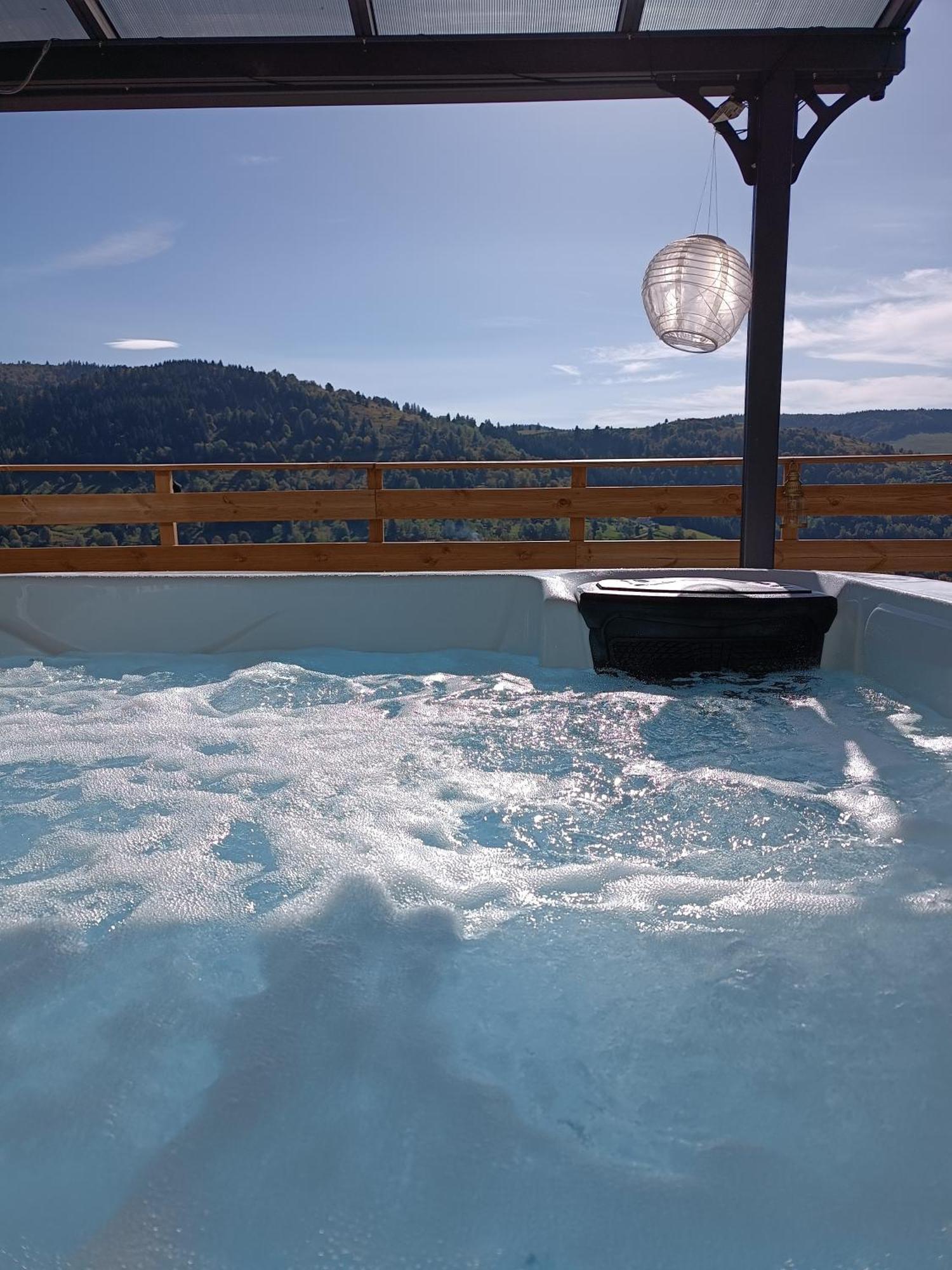 Les Chalets Bambi & Jacuzzi Privatif 라브레세 외부 사진